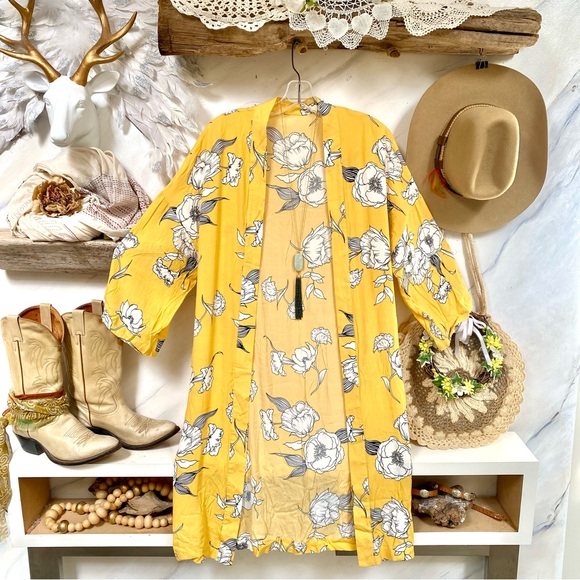 Sweaters - Yellow Floral Open-Front Kimono Cardigan Duster XL
